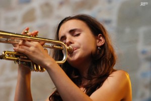 distritojazz-conciertos-jazz-50-Heineken-Andrea-Motis-trompeta
