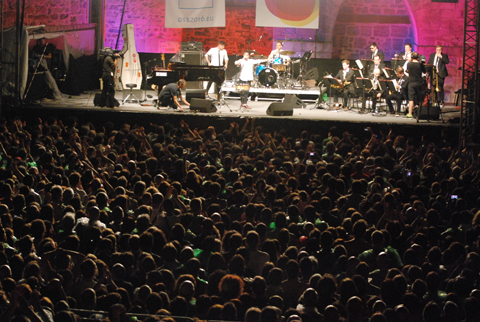 distritojazz-conciertos-jazz-50-Heineken-Jamie-Cullum-publico distritojazz-conciertos-jazz-50-Heineken-Jamie-Cullum-publico