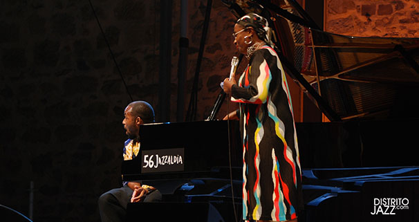 La cantante Cecile McLorin y el pianista Sullivan Fortner. (Foto: DJazz).