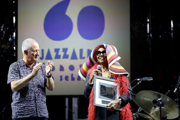 distritojazz-conciertos-jazz-Dee Dee Bridgewater