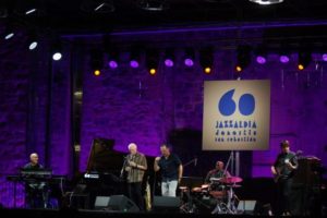 Kurt Elling and Yellowjackets Celebrate Weather Report