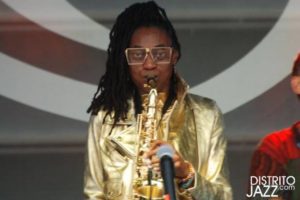 Lakecia Benjamin, energía, potencia y funky