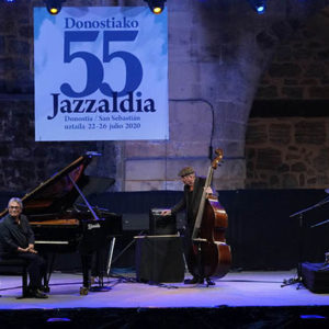 Chano Dominguez Trío