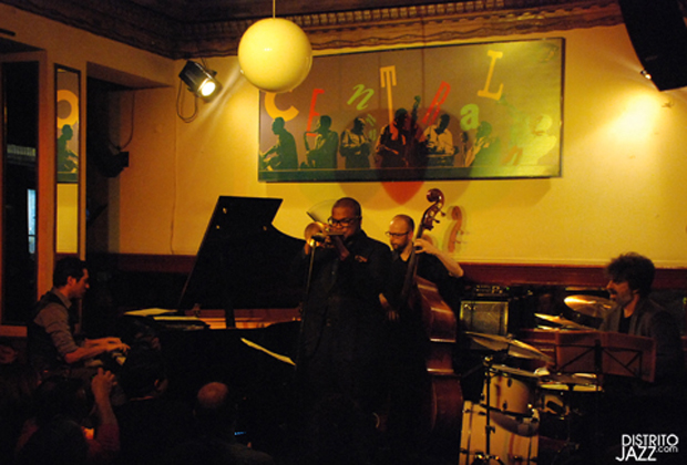 distritojazz-conciertos-jazz-sebastian-chames-trio-jeremy-pelt