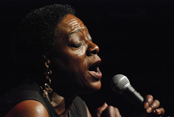 distritojazz-conciertos-off-jazz-Sharon_Jones distritojazz-conciertos-off-jazz-Sharon_Jones